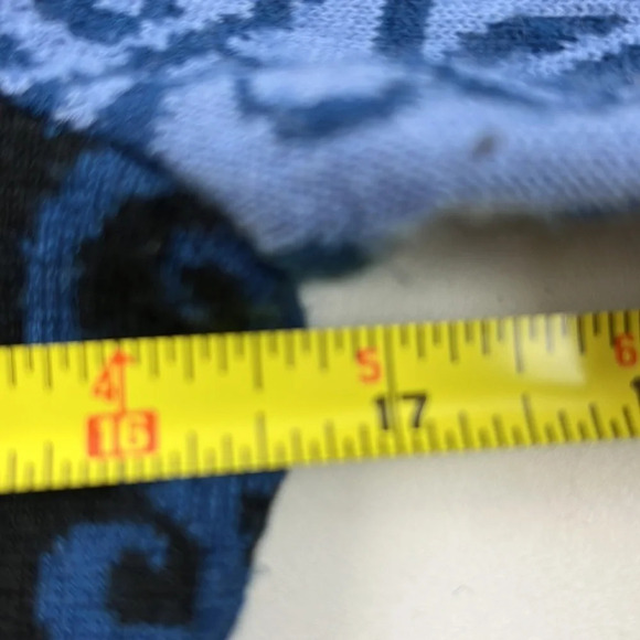 Icelandic Design Blue Fair Isle Full Zippered Wool Cardigan Sweater - Picture 4 of 9